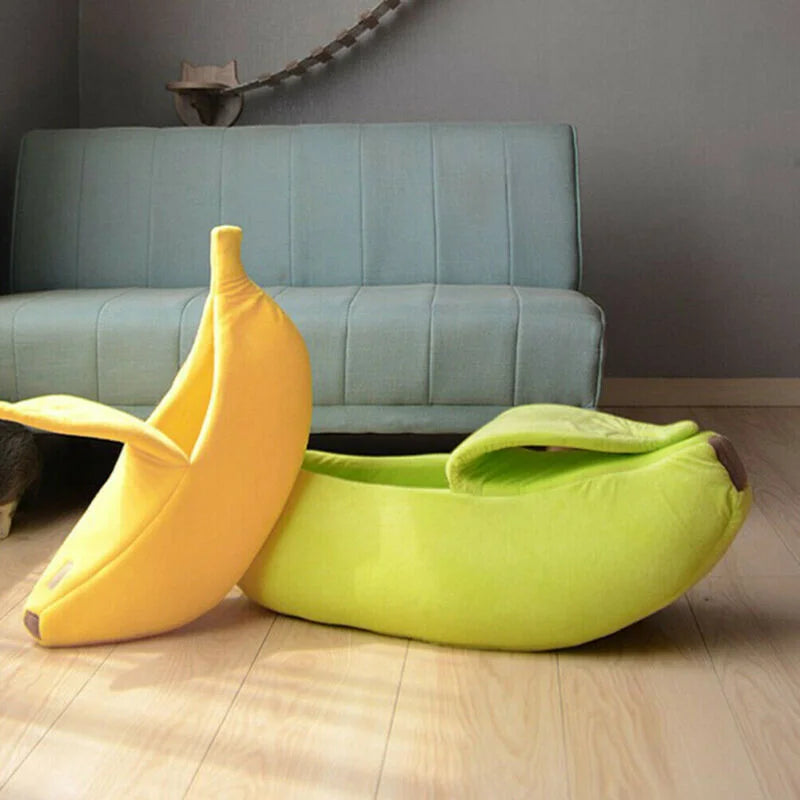 Cozy Banana Cat Bed™